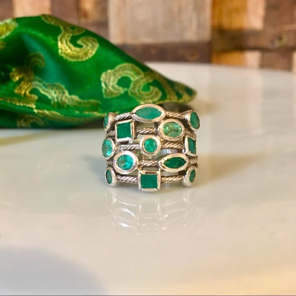 🌳🕊EMERALD ring